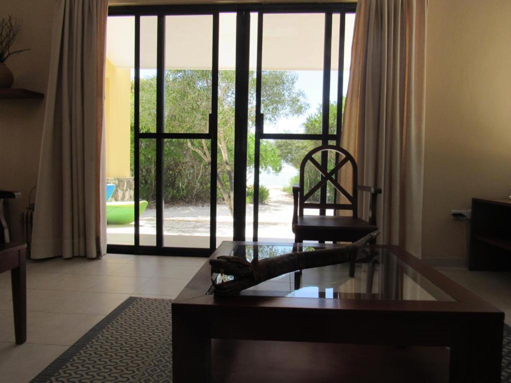 Two Bedroom Beachfront Villa Celestun Eksteriør billede